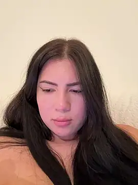 clairewntr online show from March 11, 2025, 5:46 pm