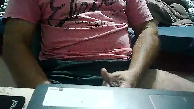 Snapshot of eduar570 chatting on March 24, 2026, 4:45 am eduar570 online show from March 24, 2026, 4:45 am