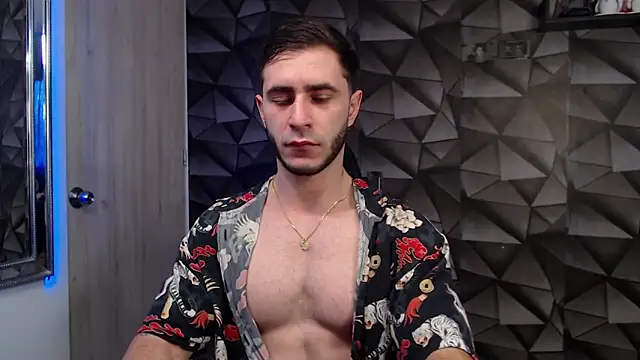 Snapshot of Latino_stud4u chatting on November 12, 2025, 1:15 pm Latino stud4u online show from November 12, 2025, 1:15 pm