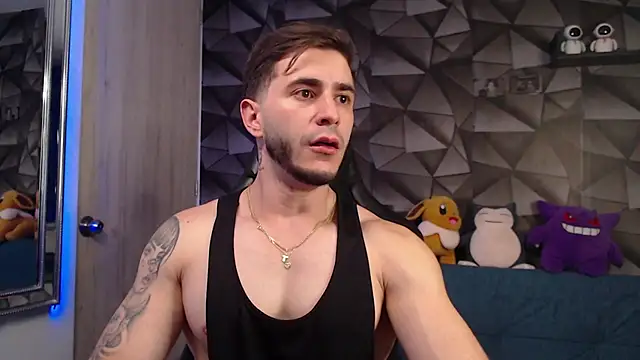 Snapshot of Latino_stud4u chatting on October 22, 2025, 1:16 am Latino stud4u online show from October 22, 2025, 1:16 am