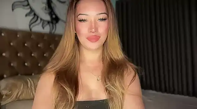 Jasmine Elcock online show from December 26, 2024, 5:51 pm