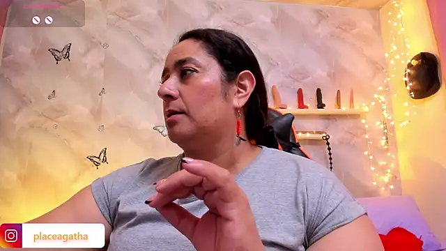 agathaxxx-69 online show from November 20, 2025, 6:41 pm