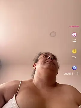 Snapshot of agathaxxx-69 chatting on July 28, 2026, 2:35 pm agathaxxx-69 online show from July 28, 2026, 2:35 pm
