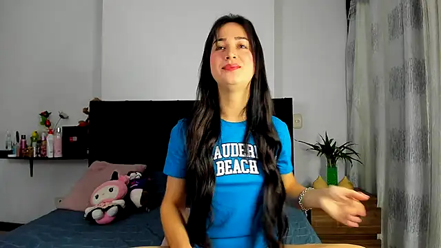 AndreaStivens online show from January 18, 2026, 10:40 am