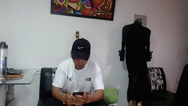 Snapshot of Black_hot266 chatting on October 7, 2025, 1:56 pm Black hot266 online show from October 7, 2025, 1:56 pm