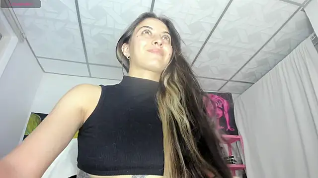 Snapshot of mariecam420 chatting on February 13, 2026, 5:46 pm mariecam420 online show from February 13, 2026, 5:46 pm