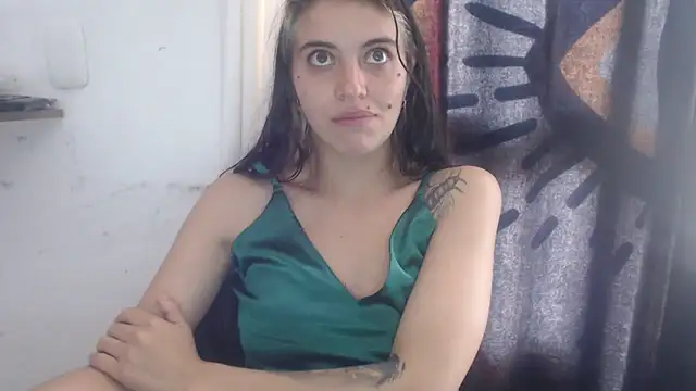 mariecam420 online show from February 27, 2025, 3:37 pm