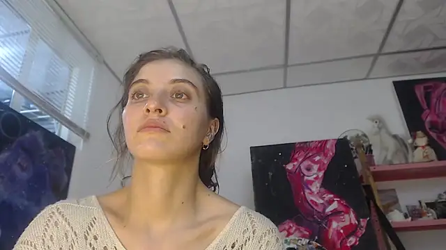 mariecam420 online show from April 14, 2026, 5:12 am