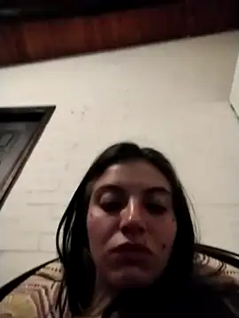 mariecam420 online show from February 4, 2025, 3:00 am