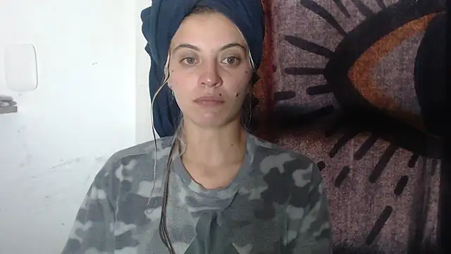 mariecam420 online show from February 28, 2025, 10:28 pm