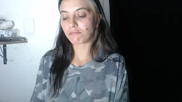 mariecam420 online show from March 1, 2025, 1:32 am