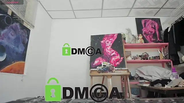 mariecam420 online show from April 16, 2026, 9:39 pm