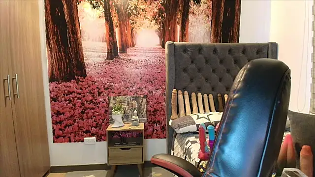 Snapshot of sofia23dirty chatting on October 22, 2025, 8:52 pm sofia23dirty online show from October 22, 2025, 8:52 pm