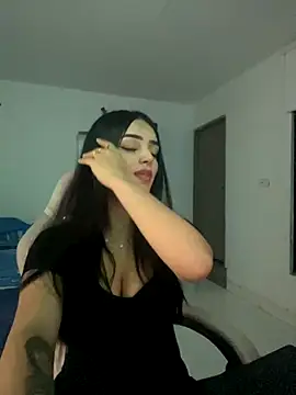 anniehart online show from November 27, 2025, 2:12 am