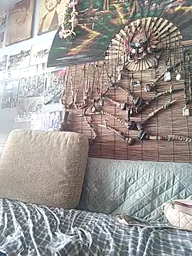 Little suzy5 online show from February 16, 2026, 8:35 am