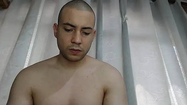 Armando 2002 online show from October 31, 2025, 5:09 pm