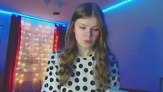 Snapshot of Klementa chatting on December 21, 2024, 5:07 pm Klementa online show from December 21, 2024, 5:07 pm