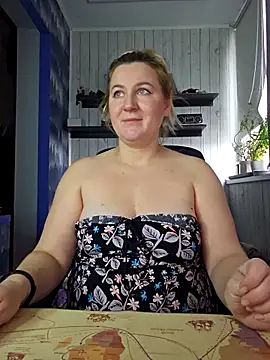 Marushka online show from February 13, 2026, 9:42 am