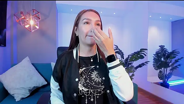 Snapshot of miataylorr1 chatting on February 13, 2026, 11:32 am miataylorr1 online show from February 13, 2026, 11:32 am