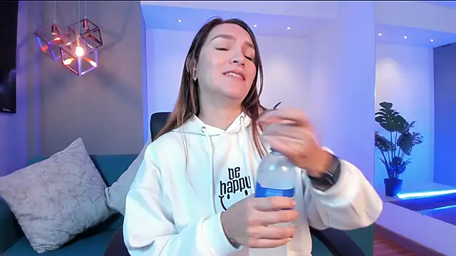 Snapshot of miataylorr1 chatting on February 3, 2026, 11:48 am miataylorr1 online show from February 3, 2026, 11:48 am