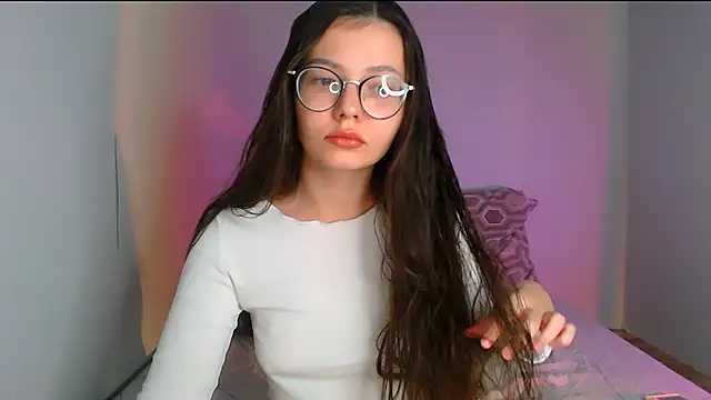 bbycolada online show from November 6, 2025, 10:47 pm