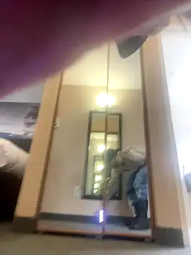 Snapshot of Mackwood89 chatting on November 19, 2025, 8:20 pm Mackwood89 online show from November 19, 2025, 8:20 pm