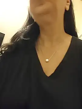 Susannemilf online show from March 25, 2026, 5:18 am