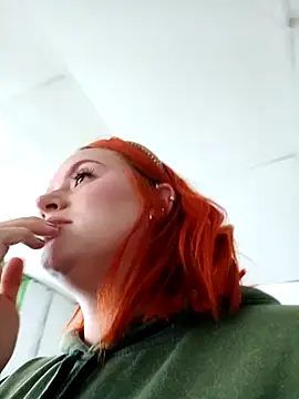 Snapshot of mia_anyeli chatting on February 14, 2025, 4:09 pm mia anyeli online show from February 14, 2025, 4:09 pm