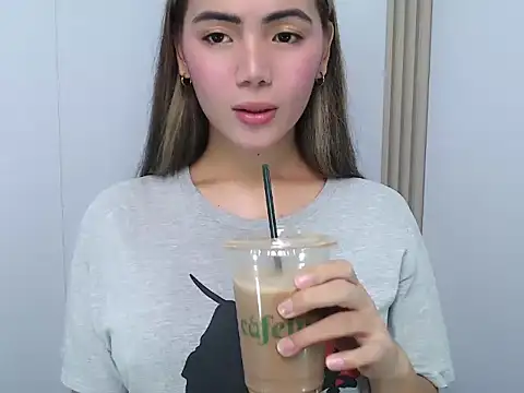 Martha pookerxxx online show from March 23, 2026, 12:27 pm