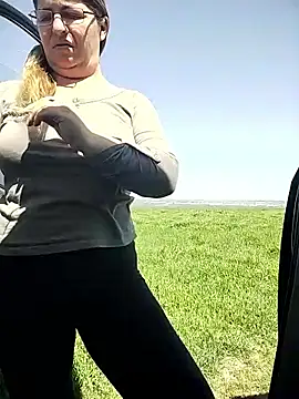 Saysomething3 online show from April 17, 2026, 10:29 am