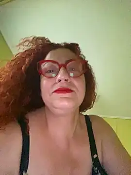 playcouple45 online show from September 16, 2025, 2:07 pm