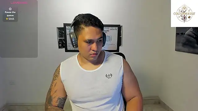 Colton Massif online show from November 27, 2025, 1:39 am