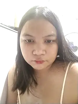 milkytitsmom4u online show from February 18, 2026, 6:22 am