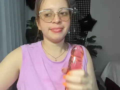 lorenitabella online show from October 22, 2025, 8:36 am