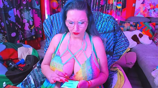 Snapshot of mature_lisa_naughty chatting on March 1, 2025, 10:24 am mature lisa naughty online show from March 1, 2025, 10:24 am