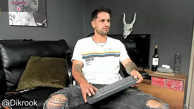 Davevilboy online show from January 28, 2025, 3:35 pm