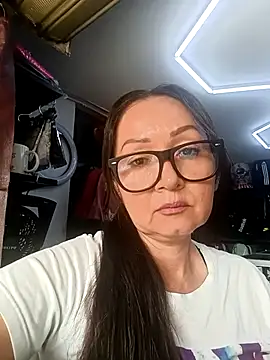 Sharomlove online show from March 7, 2026, 2:44 pm