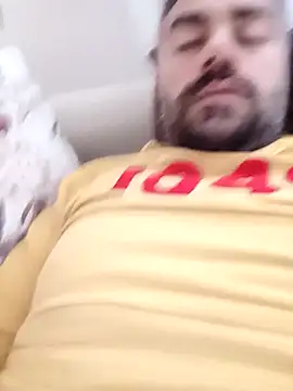 kevgir08 online show from November 8, 2025, 9:02 am