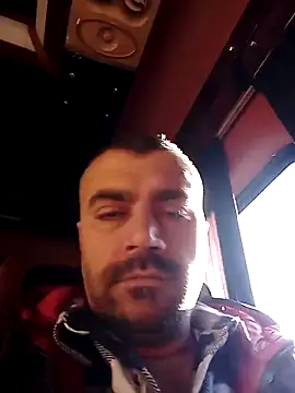 Snapshot of kevgir08 chatting on January 1, 2025, 12:33 pm kevgir08 online show from January 1, 2025, 12:33 pm