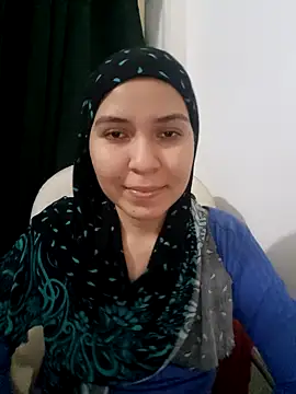 Snapshot of MatchedEyebrow chatting on February 20, 2025, 9:31 pm MatchedEyebrow online show from February 20, 2025, 9:31 pm