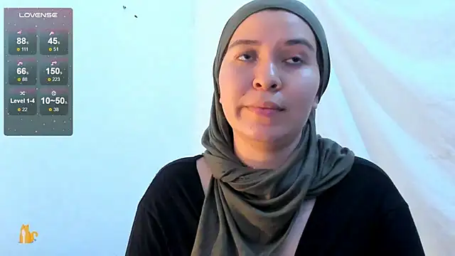 Snapshot of MatchedEyebrow chatting on March 19, 2025, 12:48 am MatchedEyebrow online show from March 19, 2025, 12:48 am