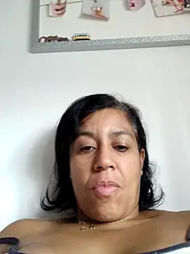 Molly newman6 online show from October 5, 2025, 9:44 am