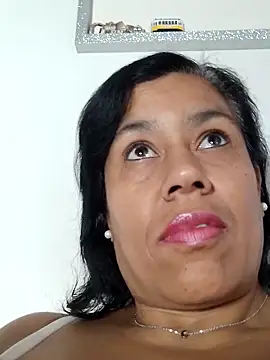 Molly newman6 online show from September 28, 2025, 5:03 am