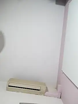 Molly newman6 online show from October 6, 2025, 5:13 pm