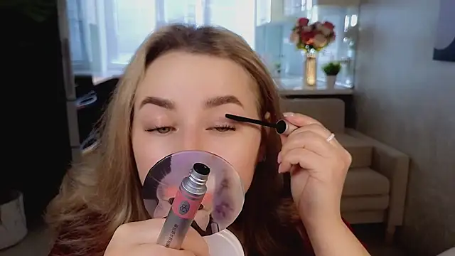 Mira Mermayd online show from April 9, 2026, 1:18 am