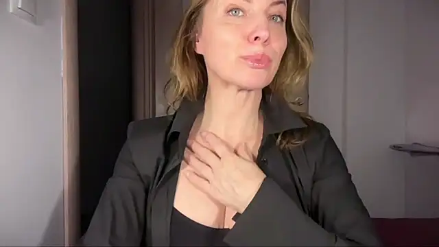 RachellAmazing online show from March 27, 2026, 7:15 pm