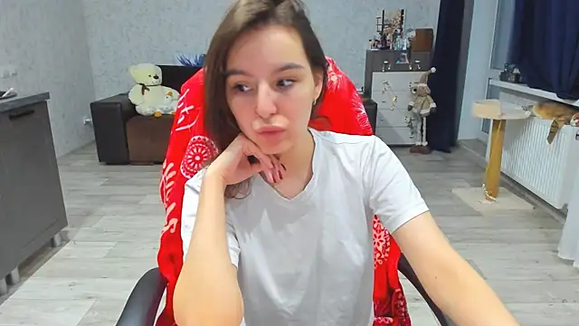 c arina x online show from December 16, 2024, 5:33 pm