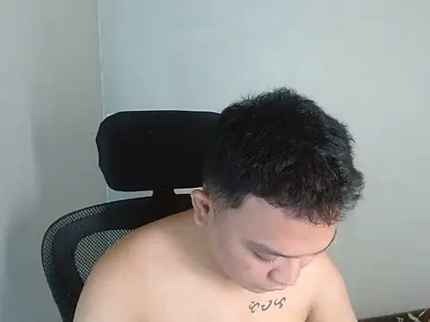 xsweetasian69x online show from March 23, 2026, 4:40 pm