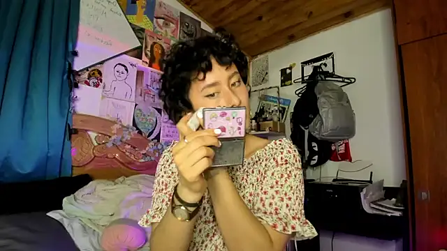 bellaa-w online show from January 19, 2026, 2:37 am