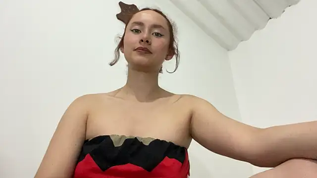 Snapshot of bellaa-w chatting on July 20, 2026, 2:41 am bellaa-w online show from July 20, 2026, 2:41 am